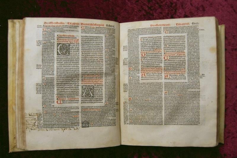 Decretales epistole supremi ortodoxe eclesie principis Gregorii Noni multis mendis – 1533